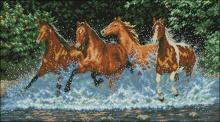 Схема вышивки крестом "Galloping Horses"